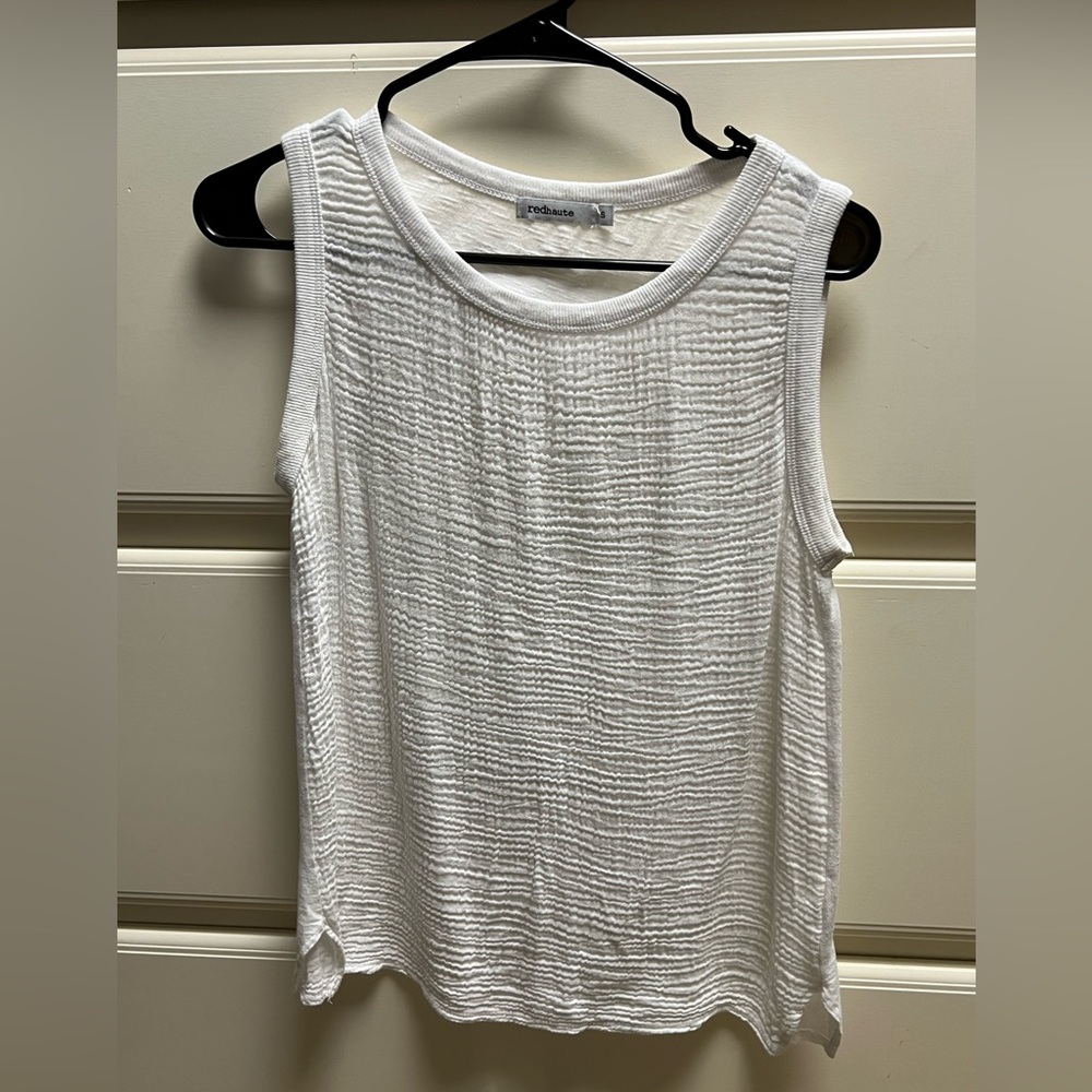 Red Haute White Ribbed Sleeveless Tank Top